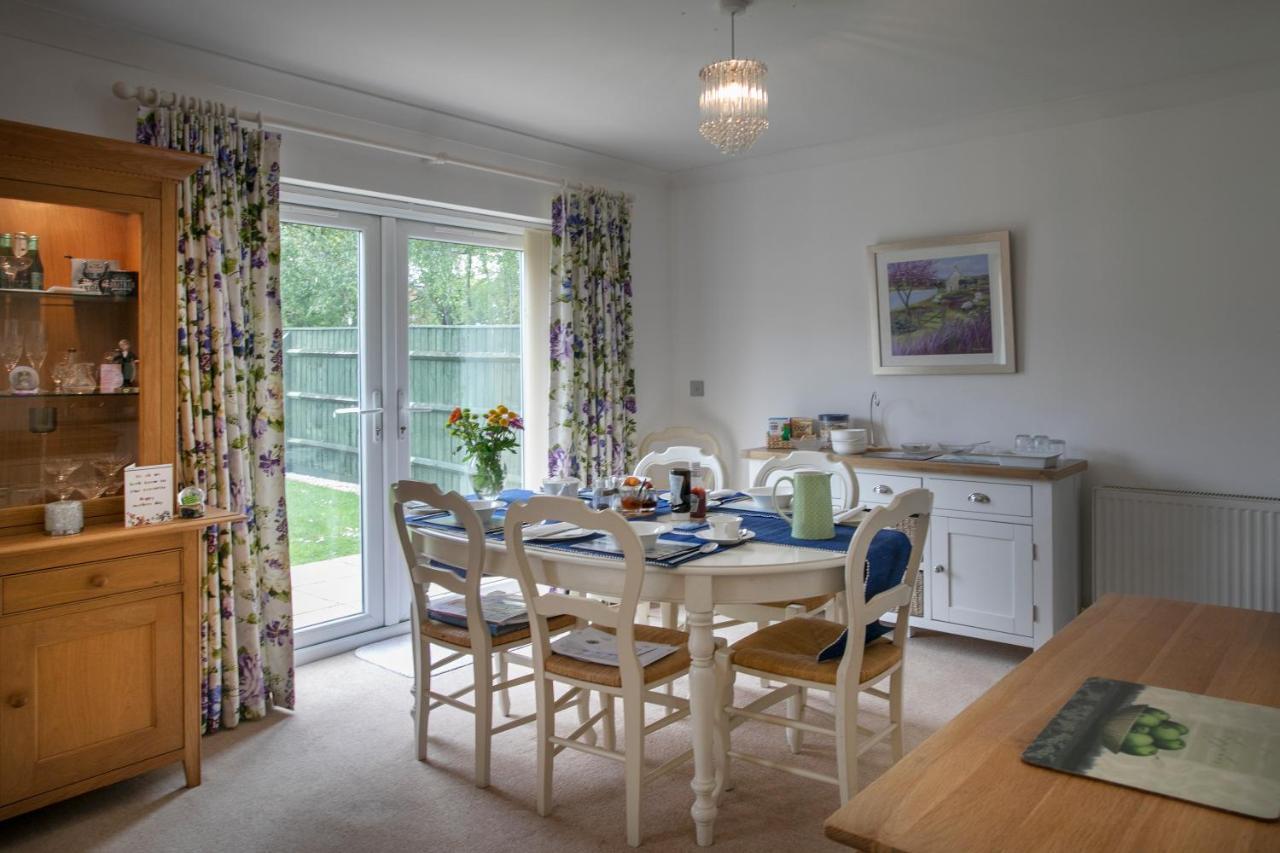 The Heather'S Bed And Breakfast クライストチャーチ エクステリア 写真