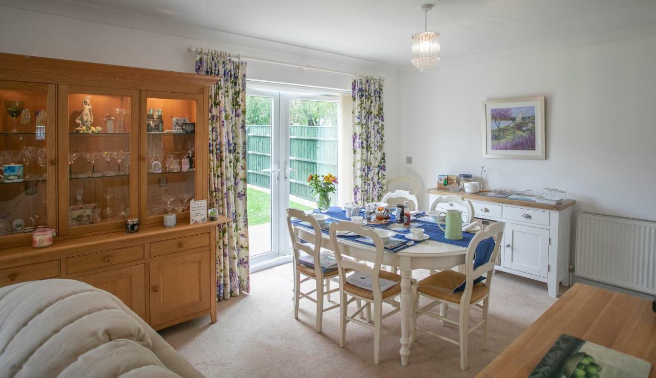 The Heather'S Bed And Breakfast クライストチャーチ エクステリア 写真